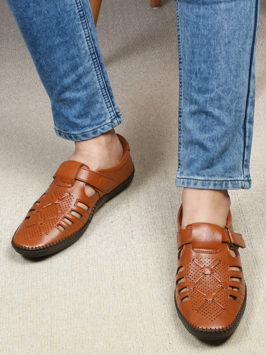 Kosher Tan Roman Faux Leather Men's Casual Sandal